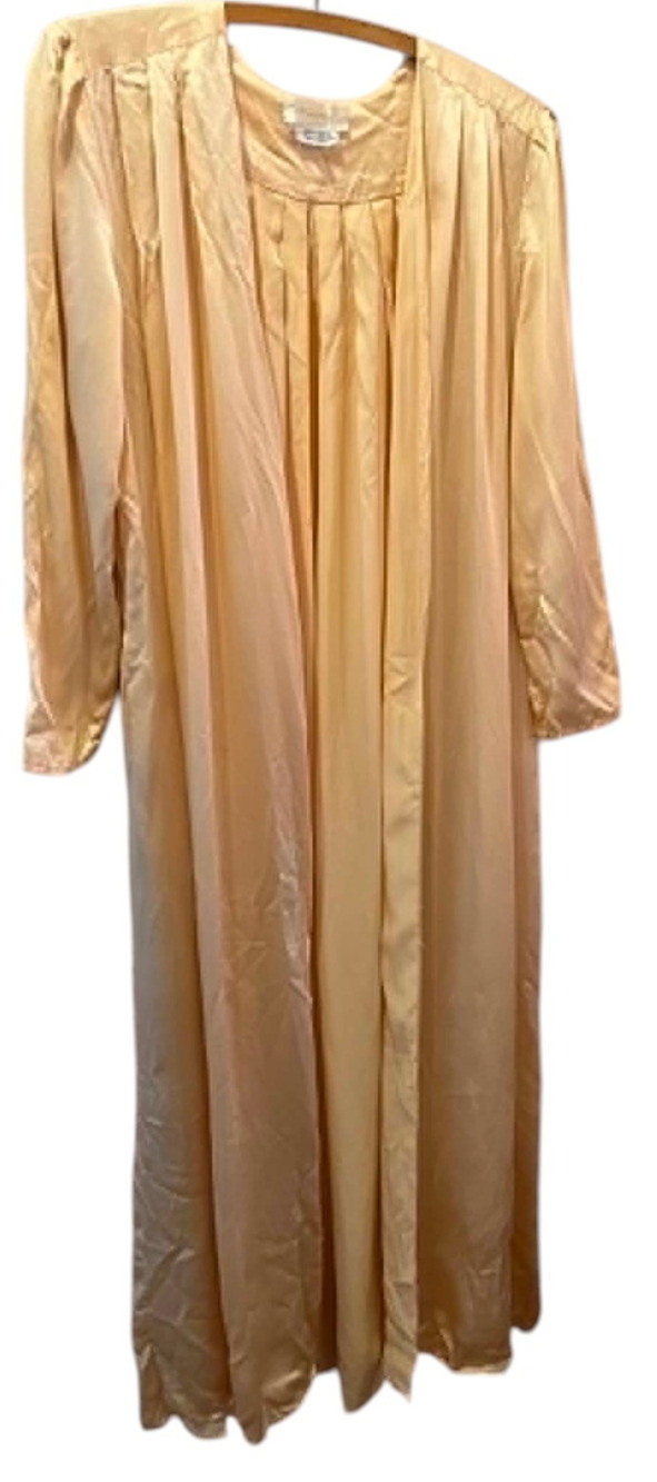 100% Silk Four Seasons Medium Robe or Duster Long Peach Color